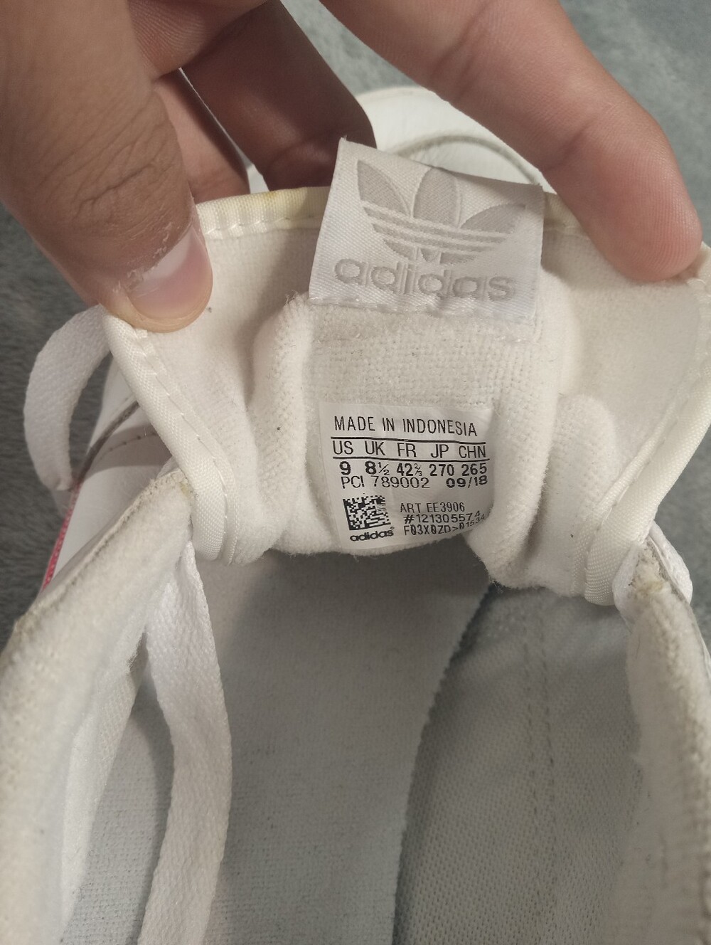 adidas Women's Continental 80 Off White Leather Sneakers with Pink Trim Size 9 - Picture 2 of 7
